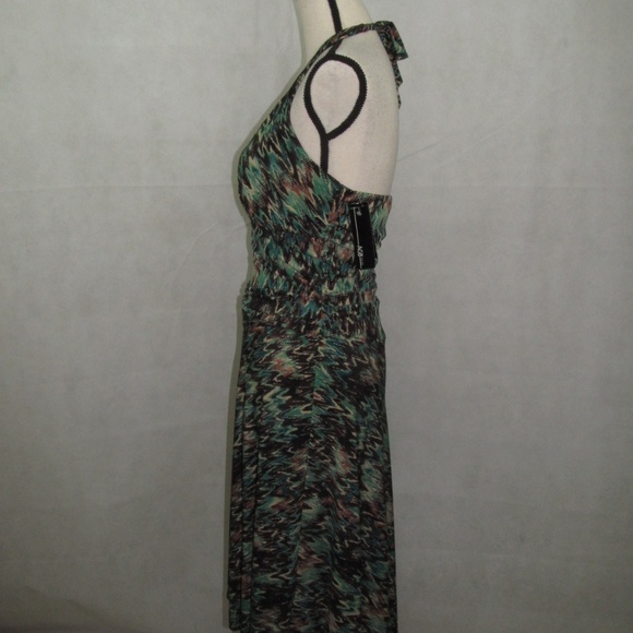 AGB Dress Halter Size 6 Stretch Multi Color USA - Picture 7 of 8